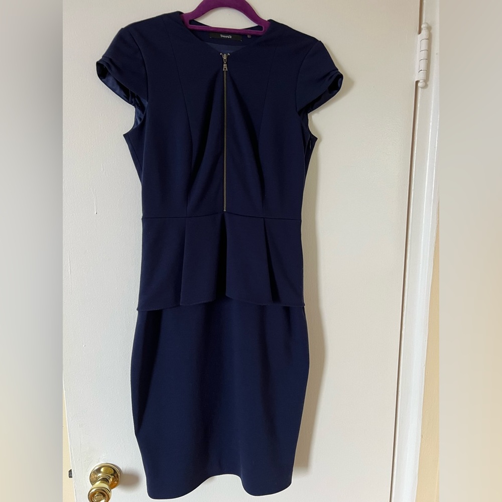 Tahari dress, size small